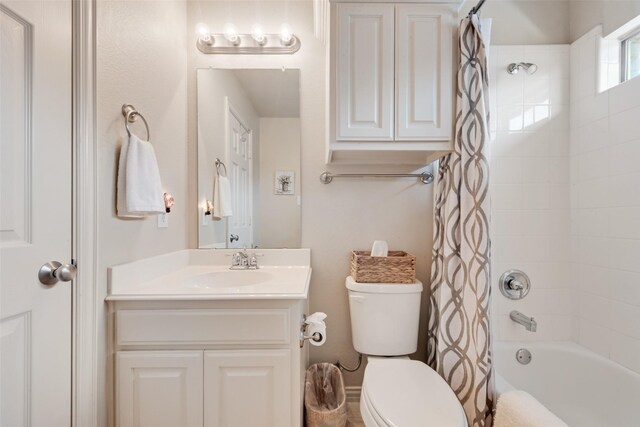 4263 Veneto Dr, Frisco, TX 75033 - bathroom with shower / bathtub combination with curtain and vanity