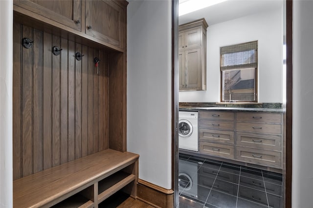 3619 Harvard Ave, Highland Park, TX 75205 - mudroom featuring washer / clothes dryer