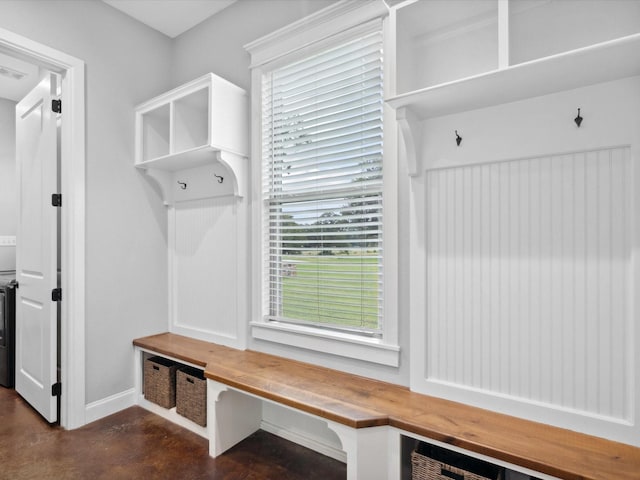3628 S Fm 1655, Chico, TX 76431 - mudroom with finished concrete flooring and baseboards