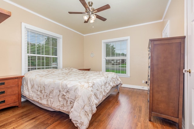 1401 W Shepherd St, Denison, TX 75020 - bedroom with wood finished floors, crown molding, and a ceiling fan