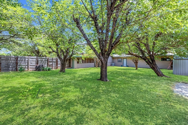2318 Holsum Cir, Greenville, TX 75401 - view of yard featuring an outbuilding