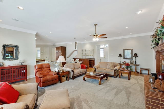 128 Country Club Dr, Heath, TX 75032 - living area with recessed lighting, ceiling fan, crown molding, and light wood finished floors