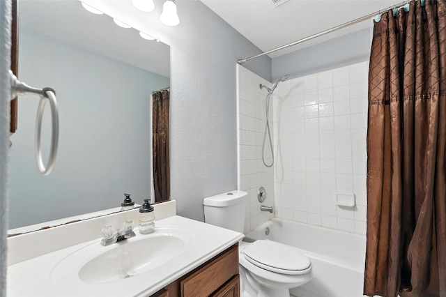 9212 Bedford Ln, Mckinney, TX 75071 - full bath with vanity, shower / bath combo, and a textured wall