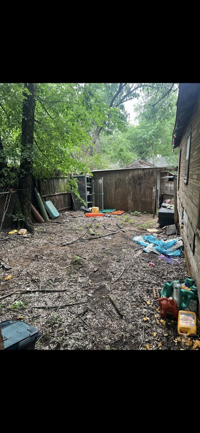 1026 Peak St, Denton, TX 76201 - view of yard