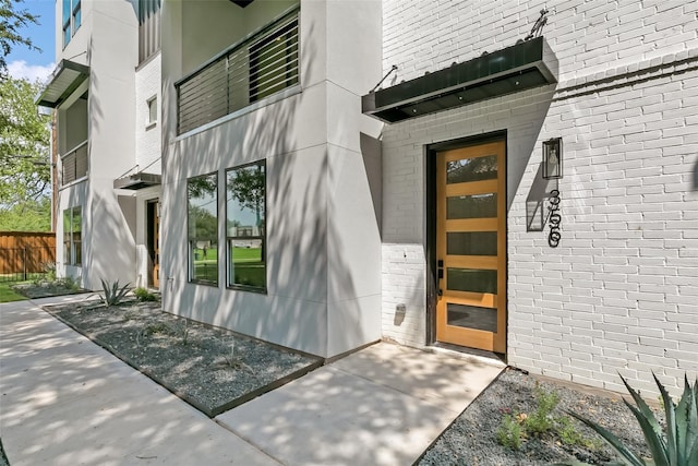 354 Foch St, Fort Worth, TX 76107 - entrance to property featuring brick siding