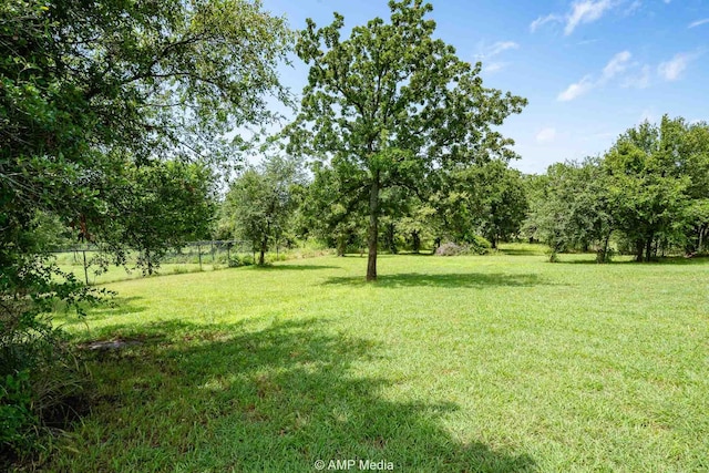 408 Lake Arbor Dr, Weatherford, TX 76088 - view of yard