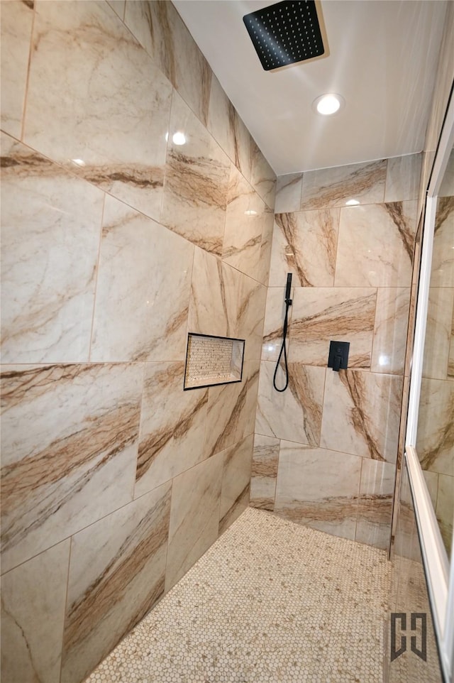719 Germantown Rd, Minden, LA 71055 - full bathroom with tiled shower and recessed lighting