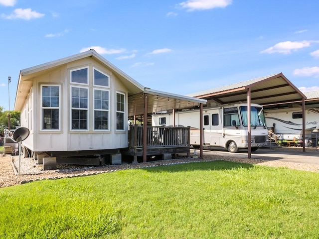 1045 Pelican Isle Dr, Kerens, TX 75144 - view of front of house with a front lawn