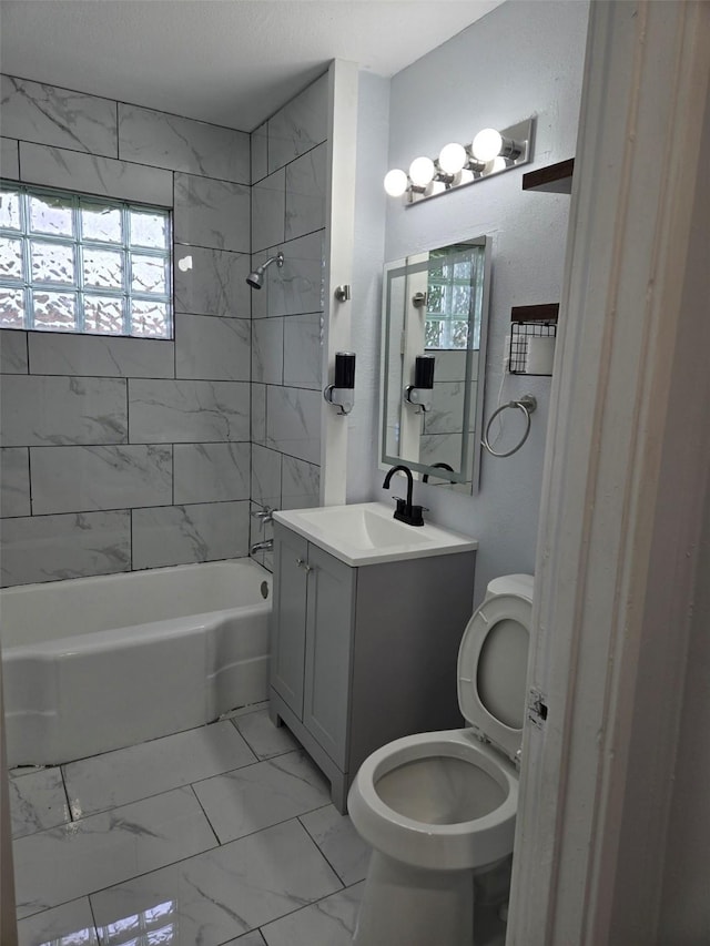 810 Shawnee Trce, Grand Prairie, TX 75051 - full bath featuring shower / bathtub combination, vanity, and marble finish floors