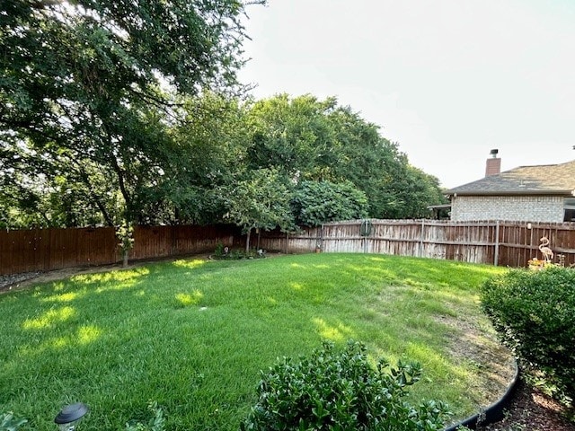 3900 Chimney Rock Dr, Denton, TX 76210 - view of fenced backyard