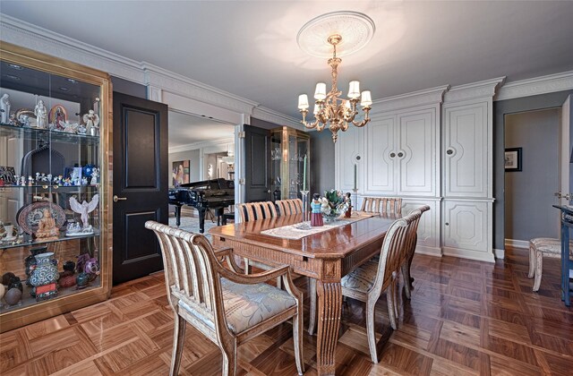 3525 Turtle Creek Blvd Unit 4E, Dallas, TX 75219 - dining room with a chandelier and ornamental molding