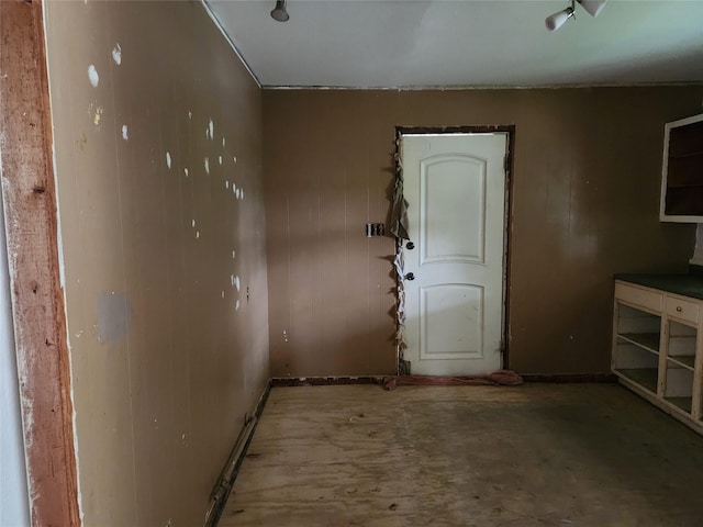 1000 Harrison St, Commerce, TX 75428 - interior space