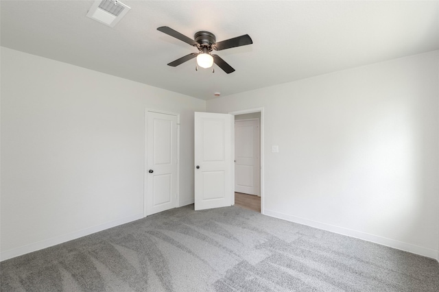 3924 Dismount St, Dallas, TX 75211 - unfurnished room with ceiling fan and carpet flooring