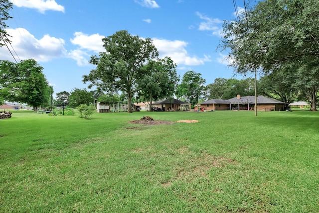 112 Rolling Meadow Ln, Bossier City, LA 71112 - view of grassy yard