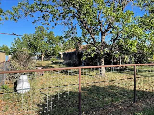 10074 County Road 200, Breckenridge, TX 76424 - view of yard