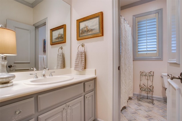 4139 Herschel Ave, Dallas, TX 75219 - bathroom with crown molding, vanity, and a shower with shower curtain