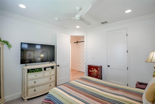 1001 Quarry Ct, Granbury, TX 76048 - bedroom featuring ornamental molding, recessed lighting, and a ceiling fan