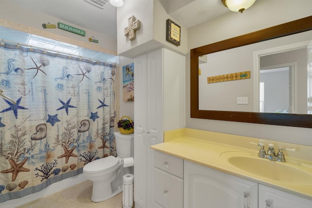 845 Griffith Ave, Terrell, TX 75160 - full bath with tile patterned floors, vanity, and a shower with shower curtain