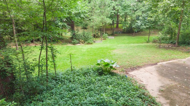 569 Spring Lake Dr, Shreveport, LA 71106