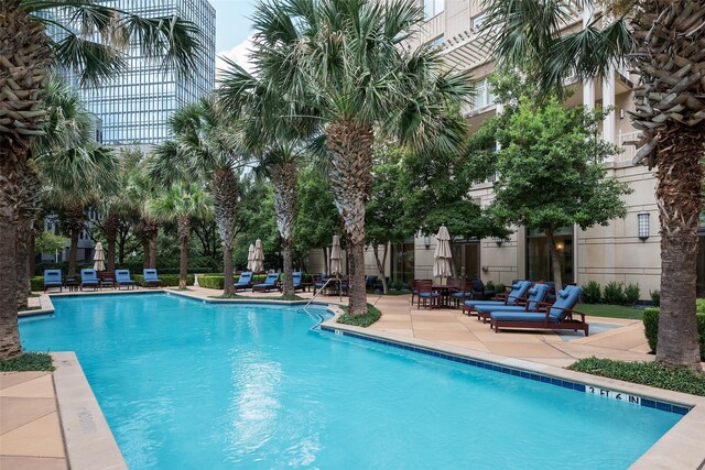 2555 N Pearl St Unit 1101, Dallas, TX 75201 - community pool featuring a patio