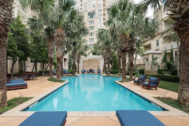 2555 N Pearl St Unit 1101, Dallas, TX 75201 - community pool featuring a patio area