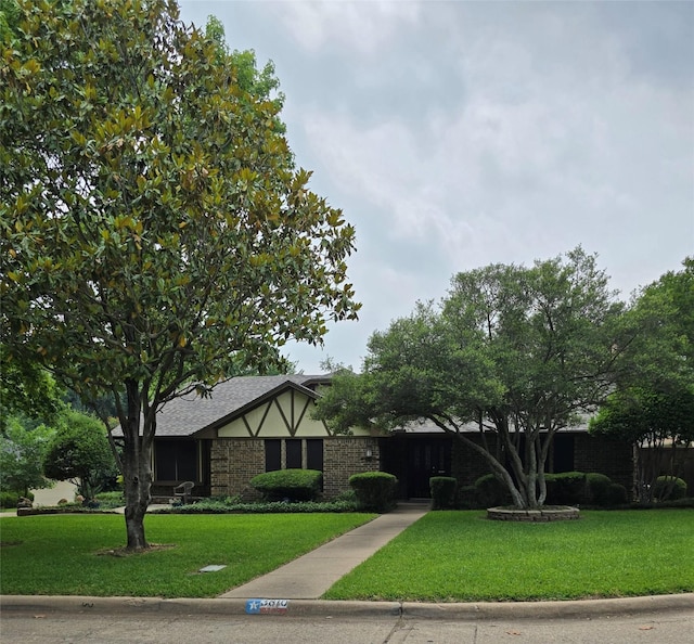 3810 Lucena Ct, Grand Prairie, TX 75052 - tudor home with a front yard