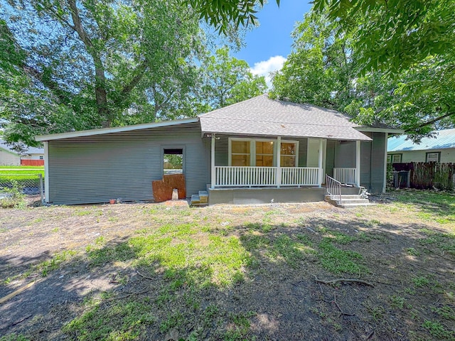 408 S Throckmorton Ave, Kerens, TX 75144 - view of front facade with covered porch