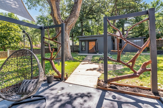 3449 W T Parr Rd W, Grapevine, TX 76051 - view of yard featuring an outbuilding