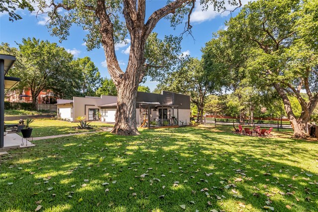 3449 W T Parr Rd W, Grapevine, TX 76051 - view of yard