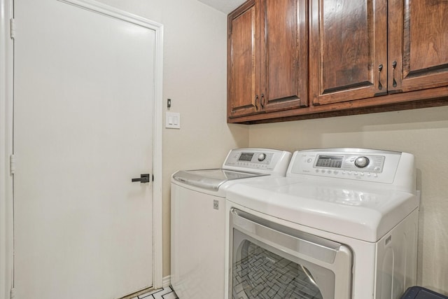 5229 Brettenmeadow Dr, Grapevine, TX 76051 - laundry area featuring separate washer and dryer and cabinet space