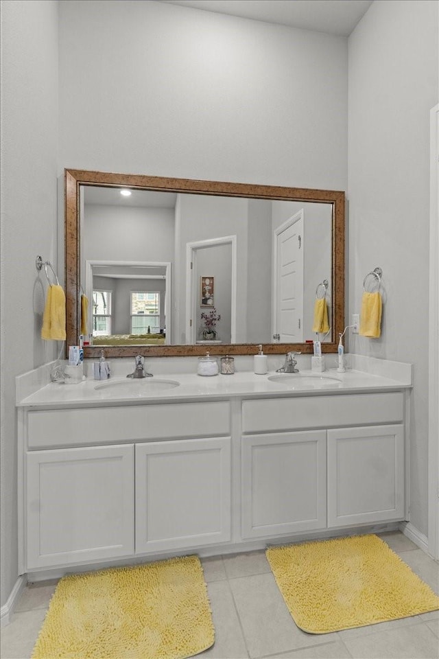 7118 Pampas Pl, Grand Prairie, TX 76804 - full bath featuring double vanity and tile patterned floors