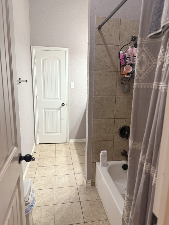 124 Brady Coleman Ln, Springtown, TX 76082 - full bath with tile patterned floors and shower / bath combo with shower curtain
