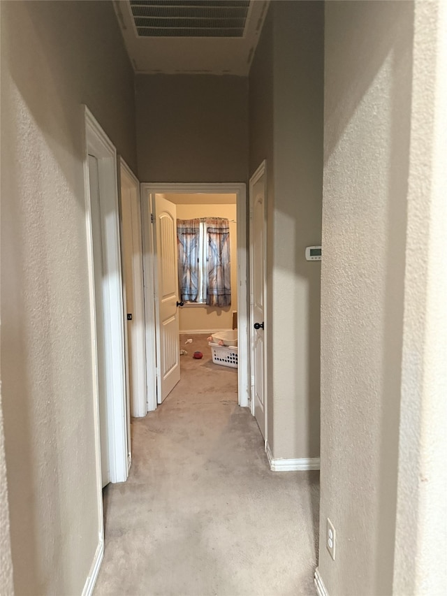 124 Brady Coleman Ln, Springtown, TX 76082 - hallway featuring carpet flooring and a textured wall