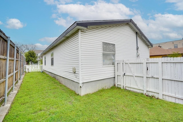 5712 Hudson St, Dallas, TX 75206 - view of property exterior with a fenced backyard