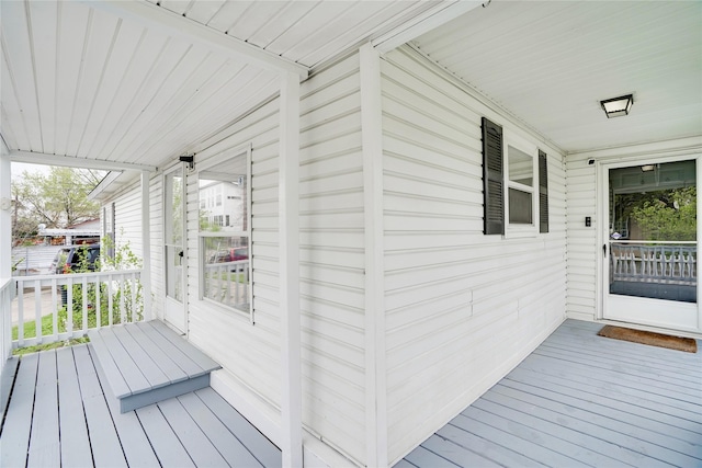 5712 Hudson St, Dallas, TX 75206 - view of wooden porch