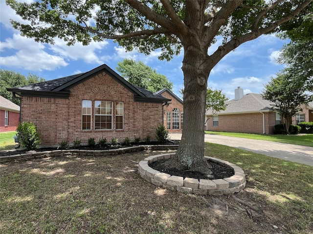 4400 Ripplewood Rd, Frisco, TX 75035 - single story home featuring brick siding and a front lawn
