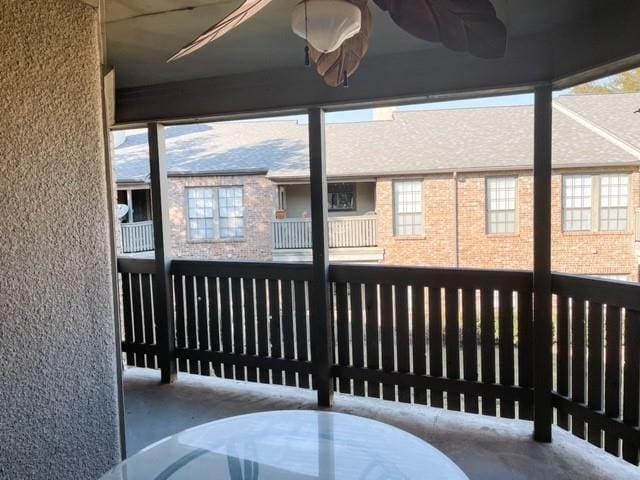3101 Townbluff Dr Unit 822, Plano, TX 75075 - view of sunroom / solarium