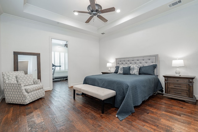 126 Yorkshire Dr, Heath, TX 75032 - bedroom with wood finished floors, a raised ceiling, crown molding, ceiling fan, and recessed lighting