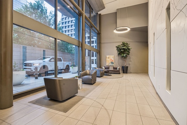 1200 Main St Unit 1106, Dallas, TX 75202 - community lobby with a towering ceiling