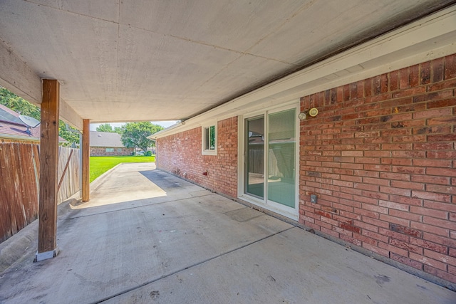 6508 Running Creek Dr, Arlington, TX 76001 - view of patio