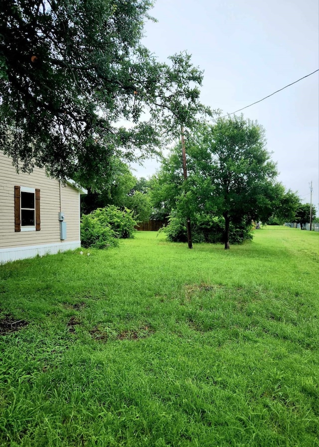 104 College St, Royse City, TX 75189 - view of grassy yard