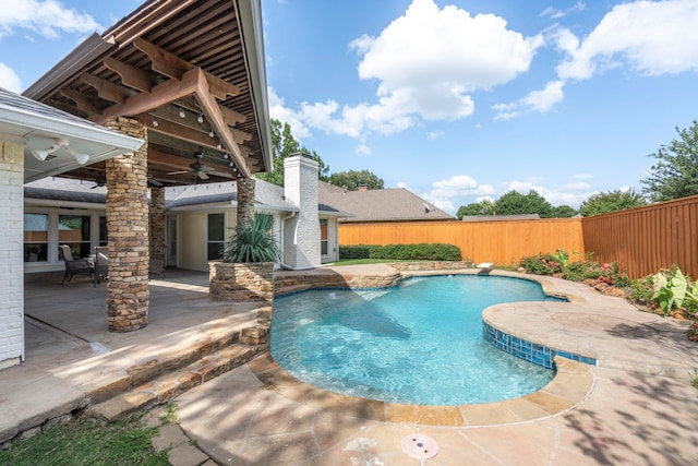 6104 Bluff Point Dr, Dallas, TX 75248 - view of swimming pool with a ceiling fan, a fenced backyard, and a patio