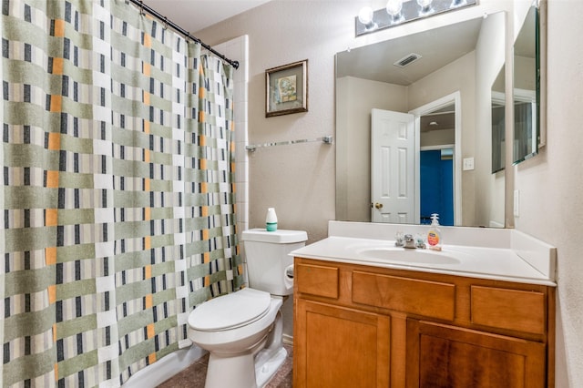 113 Cayman Dr, Lancaster, TX 75146 - full bathroom with vanity and a shower with shower curtain