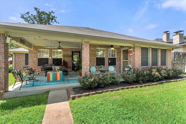 152 Guadalupe Dr, Gun Barrel City, TX 75156 - view of patio / terrace with ceiling fan and an outdoor hangout area