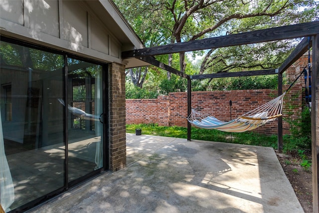 14902 Le Grande Dr, Addison, TX 75001 - view of patio / terrace