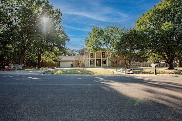 550 Briarwood Dr, Southlake, TX 76092 - view of front of property with concrete driveway and a garage