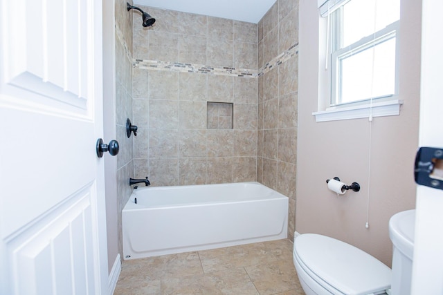 550 Briarwood Dr, Southlake, TX 76092 - bathroom with toilet and bathtub / shower combination