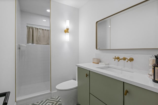 2304 Spanish Trl, Irving, TX 75060 - full bathroom featuring vanity, a tile shower, and recessed lighting