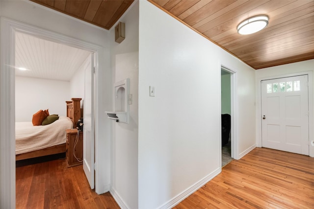 206 E Park, Italy, TX 76651 - foyer entrance featuring wooden ceiling and light wood-style floors