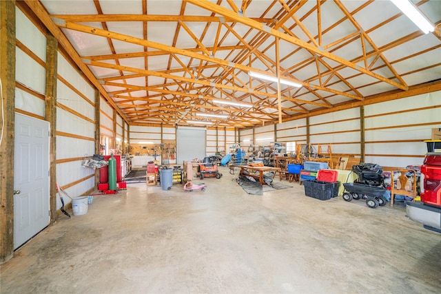 4555 Farm Rd Unit 1402, Mount Pleasant, TX 75455 - garage with metal wall